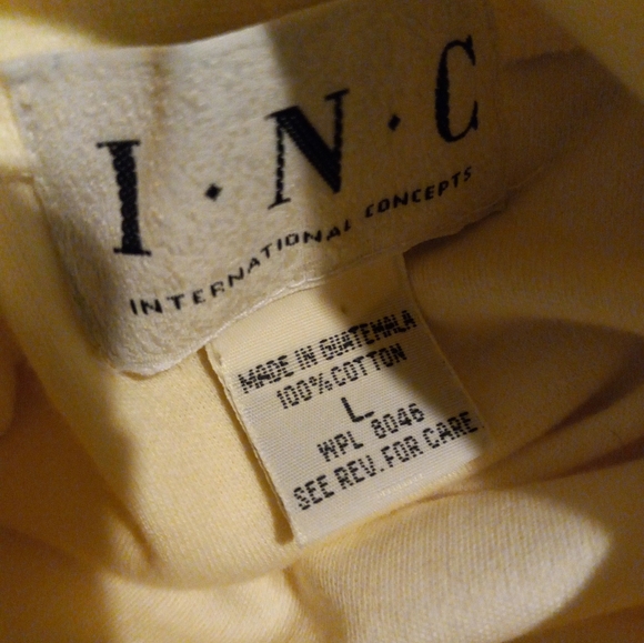 NWT✨INC Turtleneck - Picture 4 of 5
